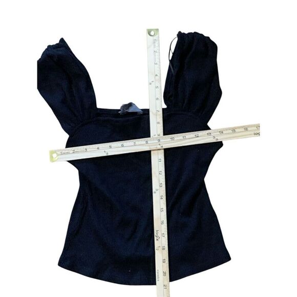 BEAUTIFUL WOMEN Anthropologie- black sleeveless top with ruffles GOOD CONDITION - Picture 8 of 8